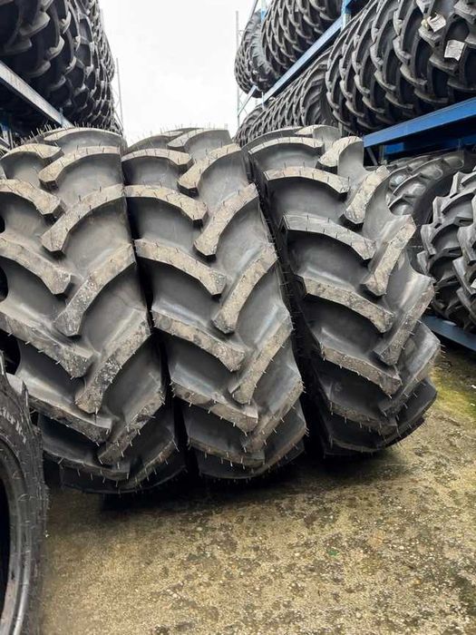 Cauciucuri pentru vola cu 16 pliuri 18.4-30 marca PANTHER