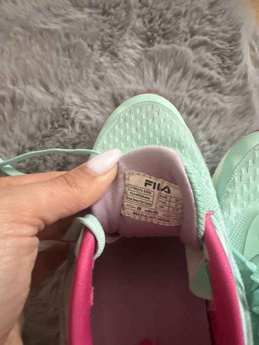 Маратонки fila,запазени,номер 36-23.5 см