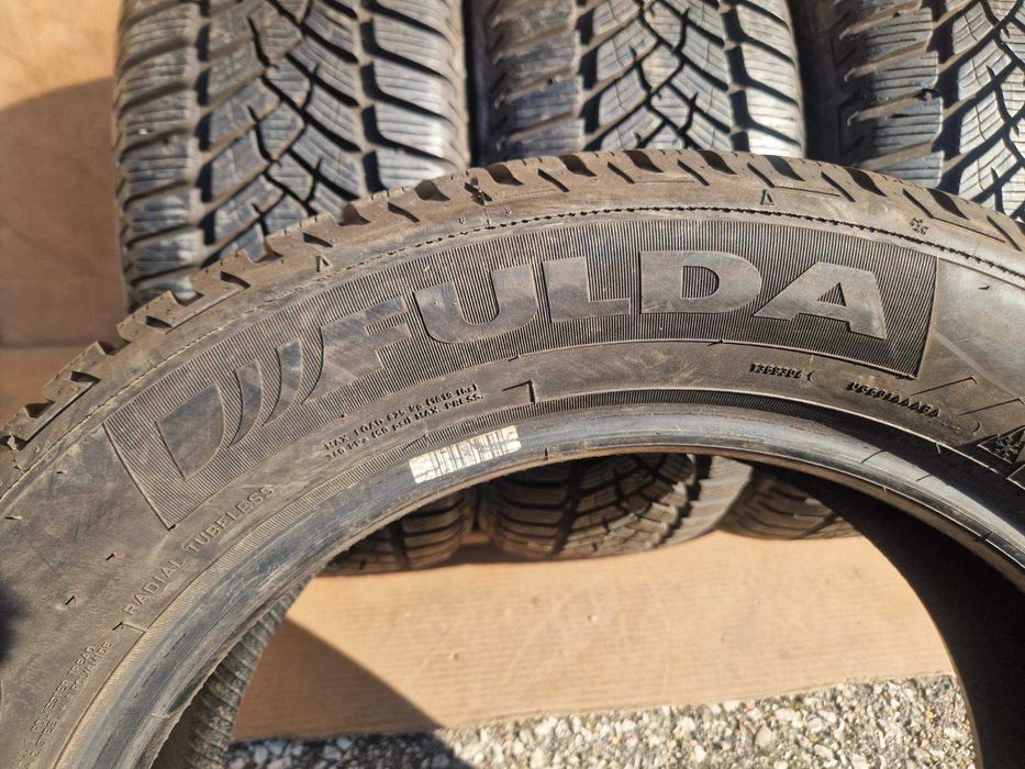 4 Fulda R17 225/55
Зимни гуми 
DOT4520
