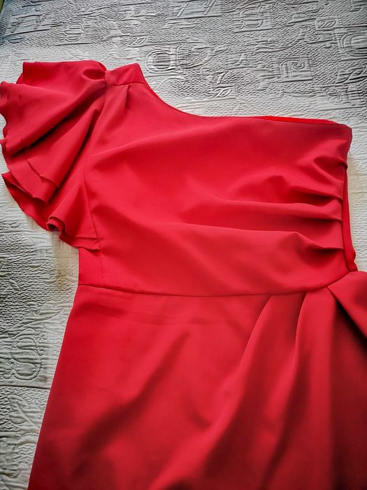 Rochie de ocazie, stil spaniol