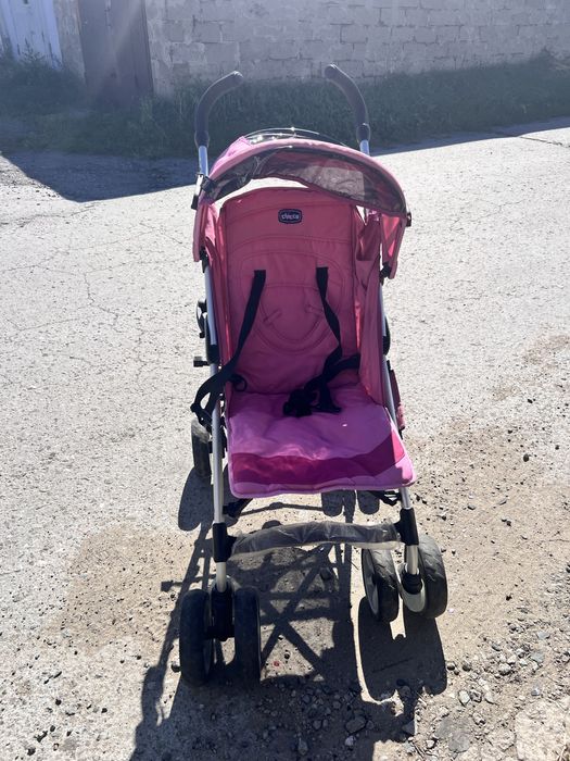 Продам коляску детскую прогулочную