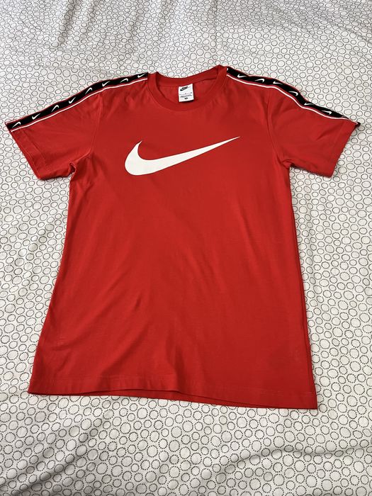 Тениска Найк!Тениска Найк!