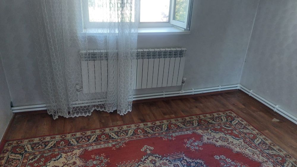 Продам двух комнатную квартиру
