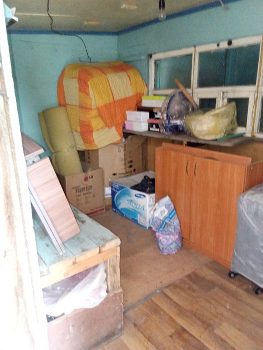 Торговый киоск .