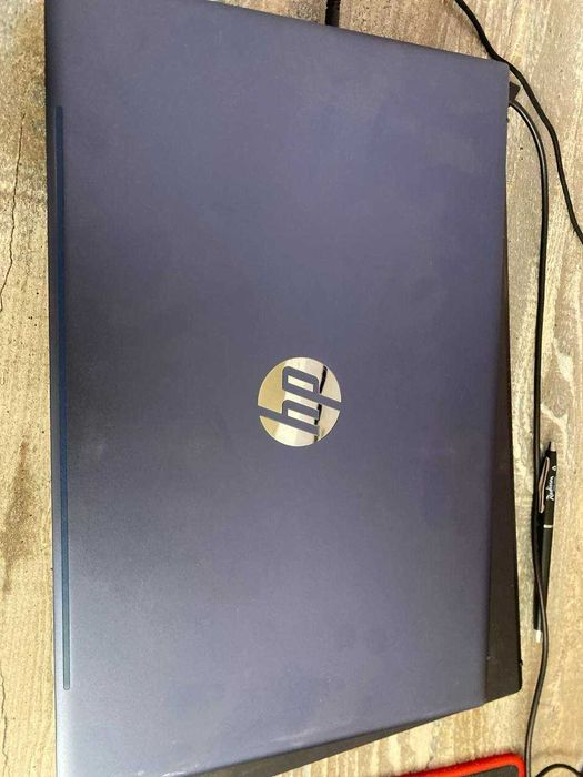 HP Pavilion 15 Ноутбук
