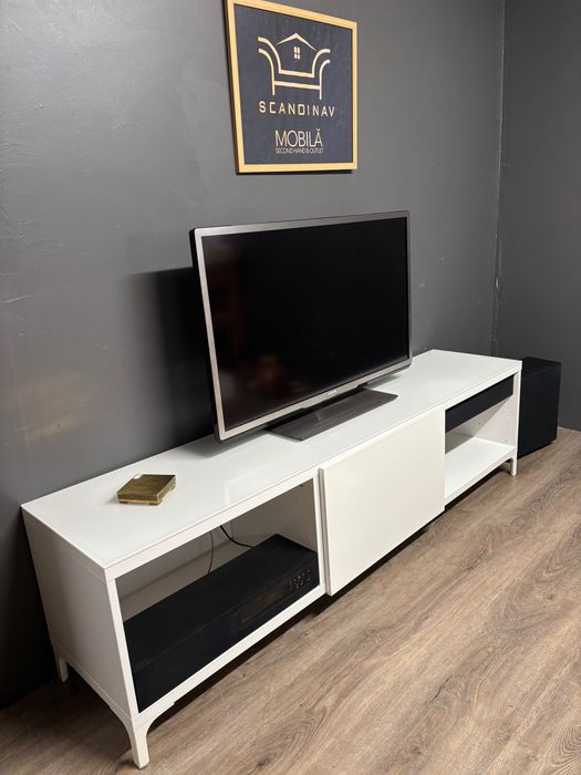Comoda TV Alba pal modernă