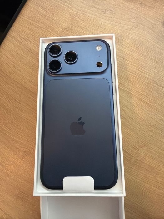 Iphone 17pro max 512gb