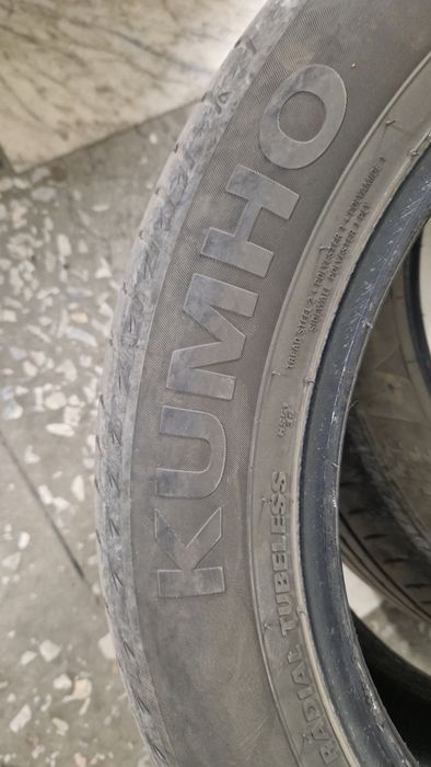 Резина б.у . 215/55 17
