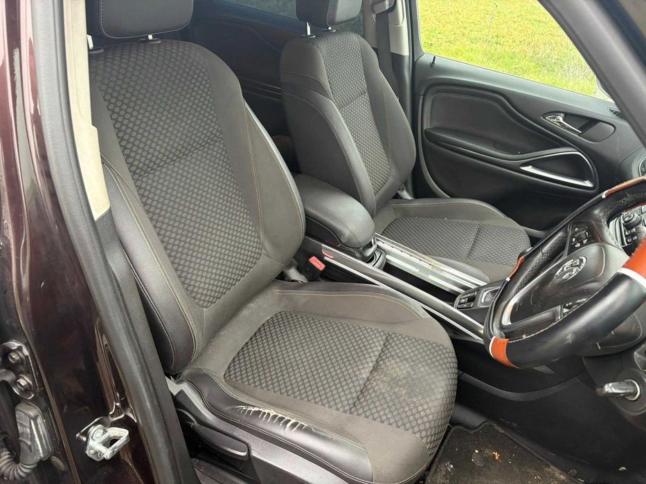Zafira C Tourer B20DTH зафира б б20дтх на части