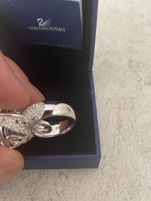 Vand inel marimea 55 cristale Swarovaki