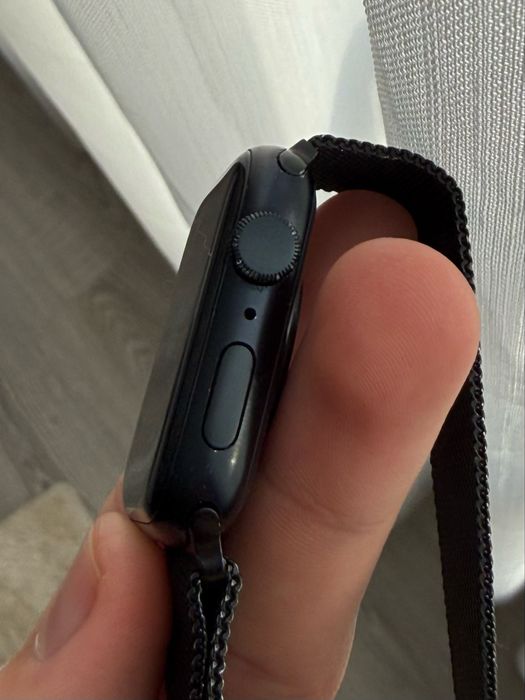 Apple Watch SE (2-ро поколение) – 44 мм