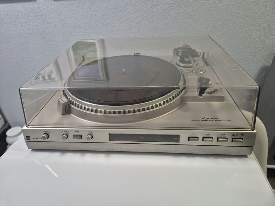 Грамофон Dual CS 741
