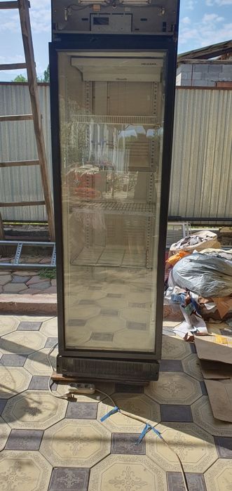 Холодильник ветриный