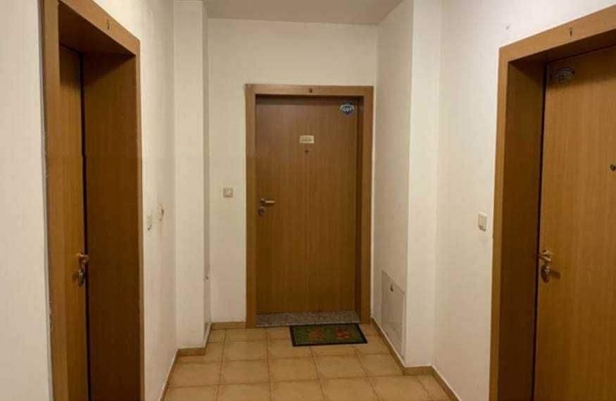 Дава се под наем Двустаен апартамент в София, Център - 72 кв.м за 445 € - Снимка #2