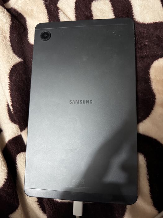 Samsung Galaxy Tab A9 128GB + SIM 4G, stare bună, funcționează perfect