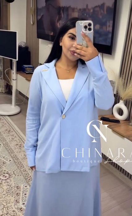 Продам новые костюмы с этикетками