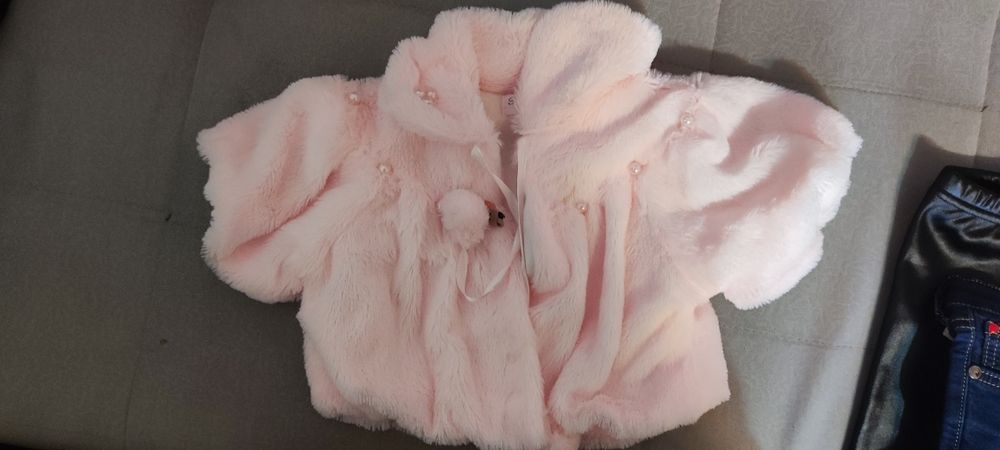 Продаю детские вещи от 500тг