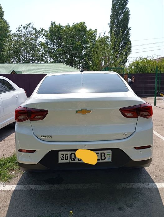 Chevrolet Onix 2023 — 2