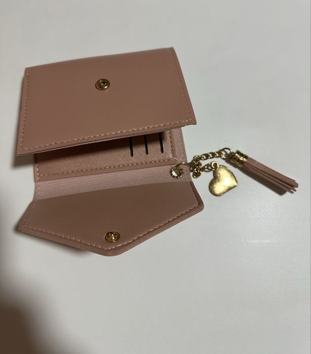 Женские часы новые