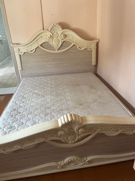 спальный кровать