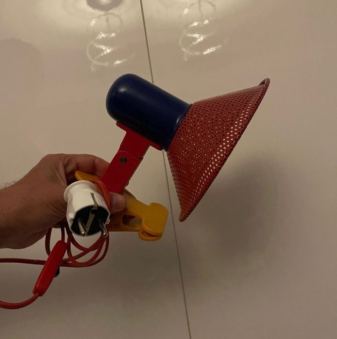 Mid century lampa cu clema Memphis style