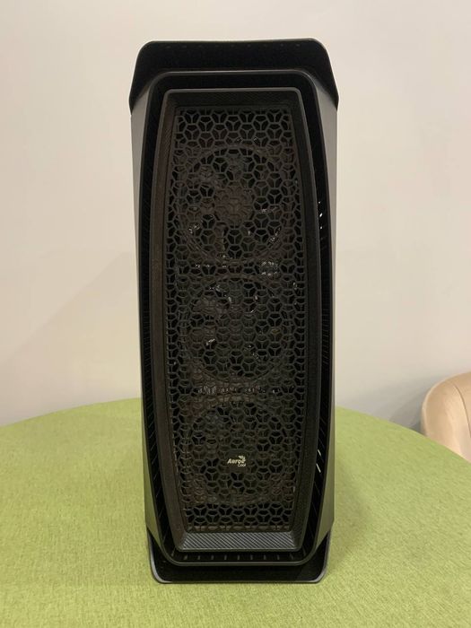 Корпус AeroCool One Frost, Black