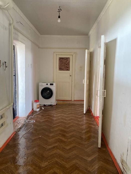 Тез арада жер үй сатылады