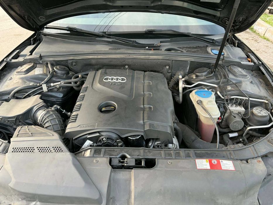 Audi a5 2.0 TFSI /АВТОМАТ/ПЕРФЕКТЕН/нови вериги.