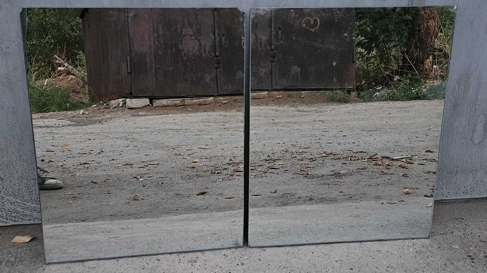 Два зеркала 50*40  Район 1000 мелочей