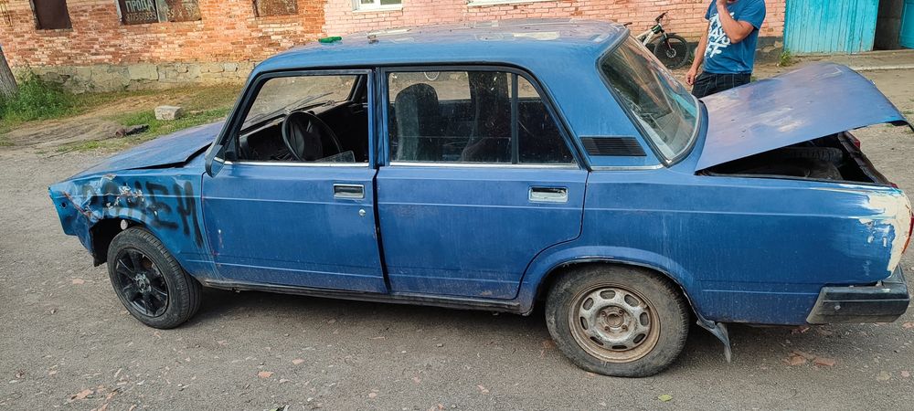 Ваз 2107 на запчасти