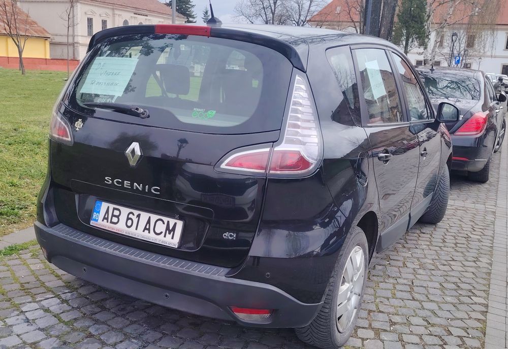 Renault scenic 1.5 Dci 2012