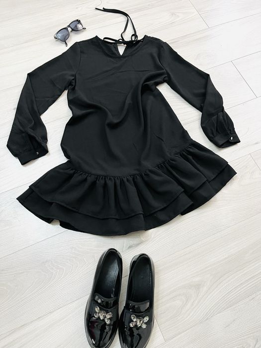 Rochita S si pantofi mar 37