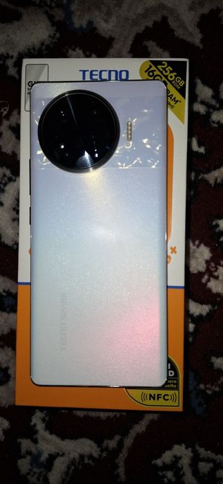 Tecno Spark 20 pro plus 256,16
