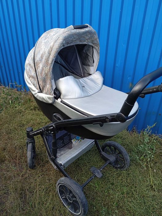 Коляска детская б/у