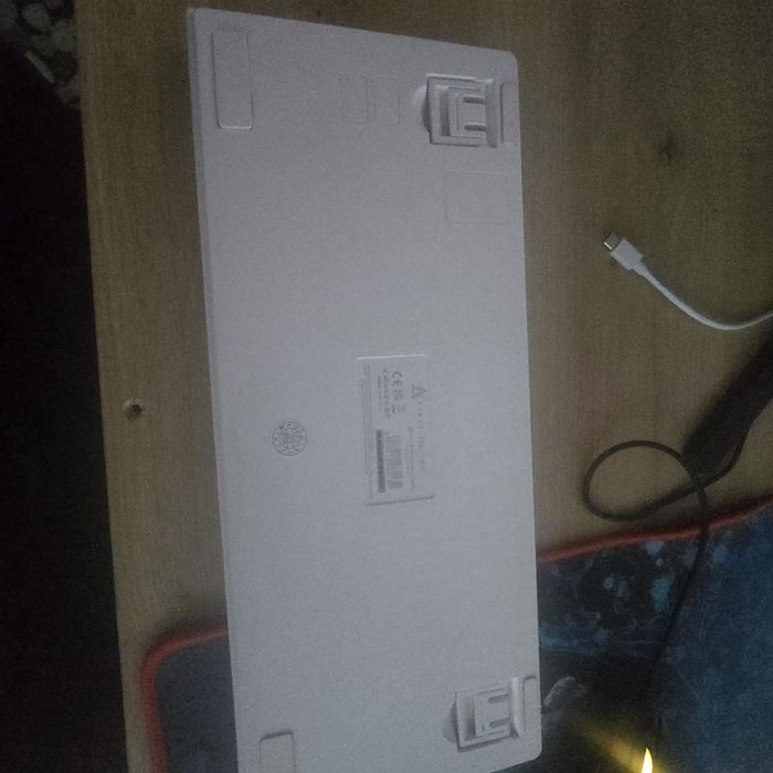 Продавам гейминг клавиатура