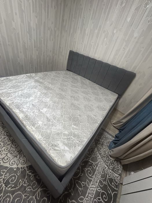 Продам кровать 180*200