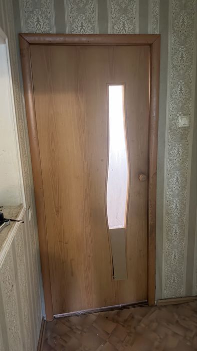 Двери б/у общ 10000