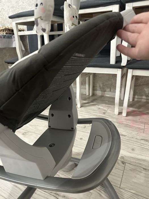 Продам электрокачелю Б/У