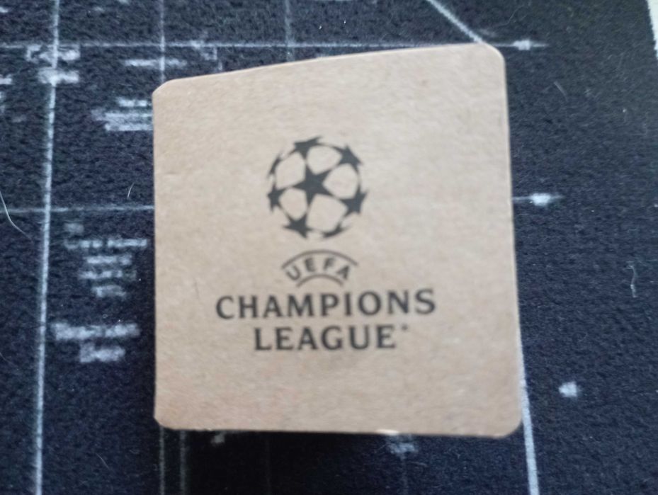 Оригинални значки на Шампионска лига на УЕФА
