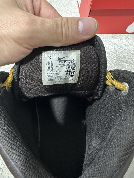 Продам nike ботинка