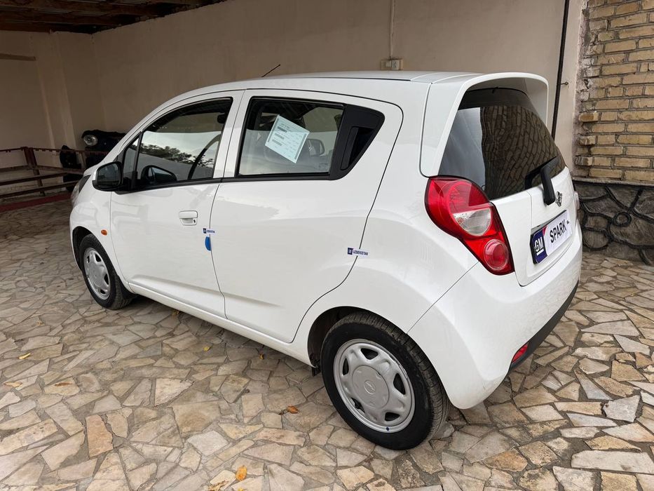 Спарк евро 2 сотилади пачка