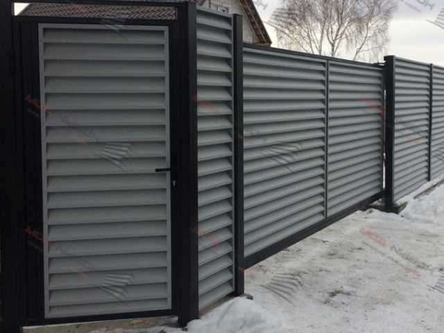 Забор жалюзи металлический