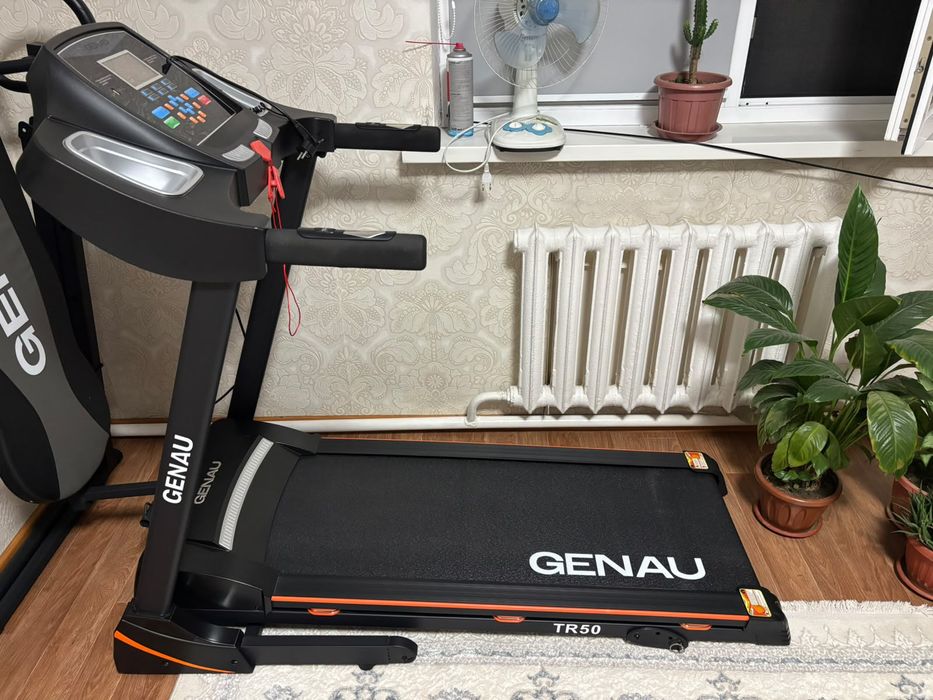 Беговая дорожка Genau