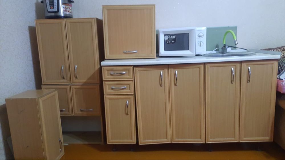 Продам кухонный гарнитур