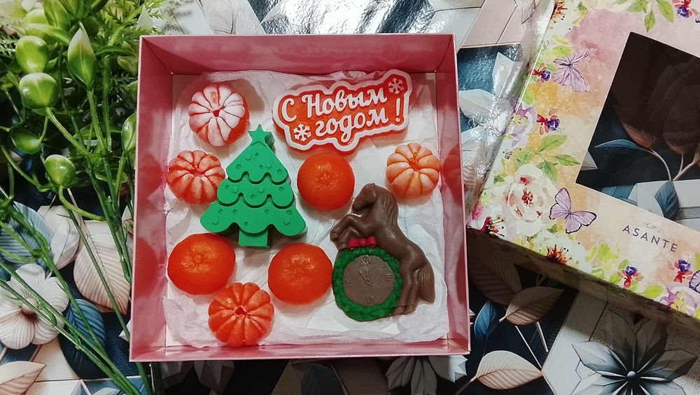 Новогоднее мыло ручной работы 50 000 сум