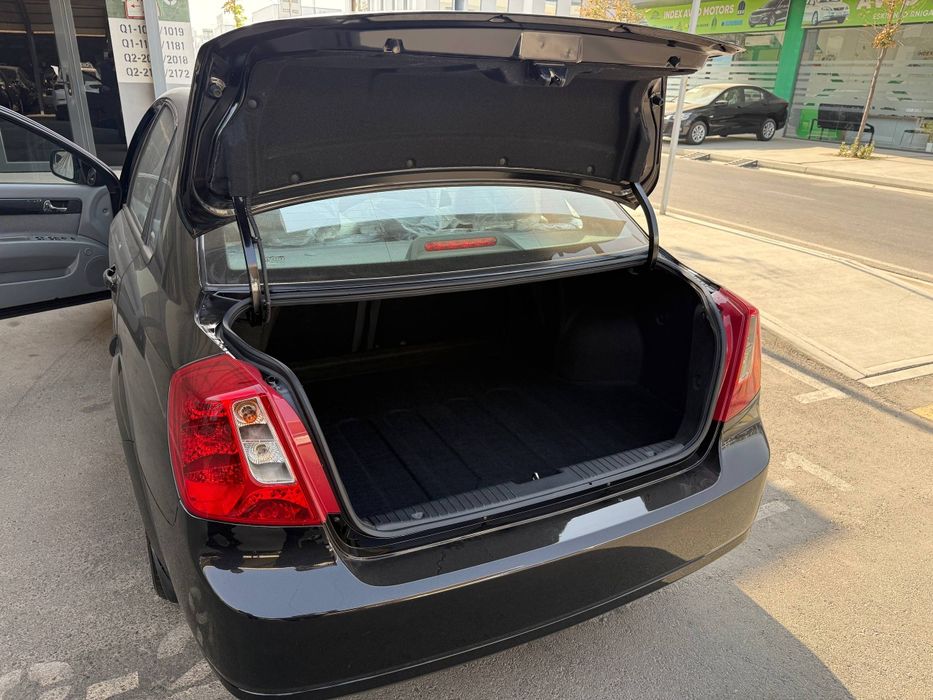 Gentra 2022 Avtomat Full Zavod Xolatda Ideal Kraska Tozza Kreditga 14%