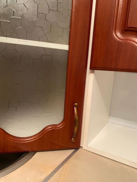 Кухонный гарнитур бу продам