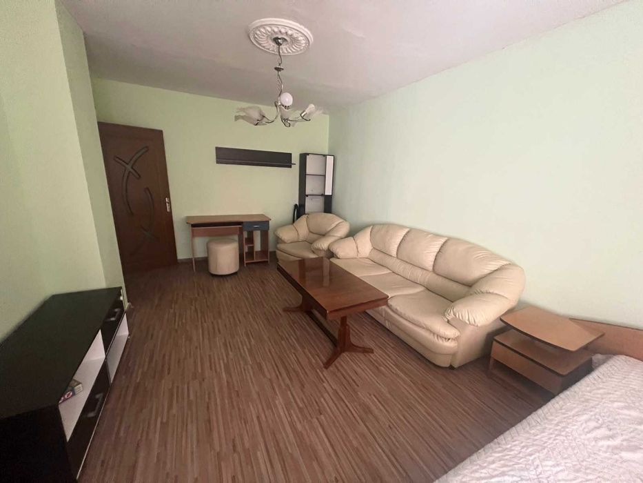 Дава се под наем Тристаен апартамент в Варна, Левски - 80 кв.м за 510 € - Снимка #5