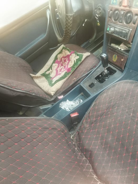 Продам мерс с180