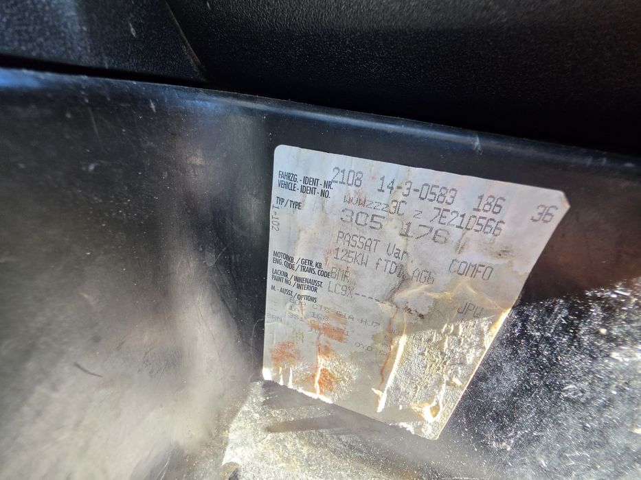 Haion Volkswagen Passat b6 break LC9X impecabil  fara rugina